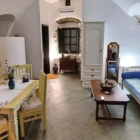 Villa Perlegiannika Houses *